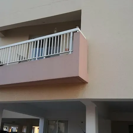 Adam's Appartement Xylophaghou